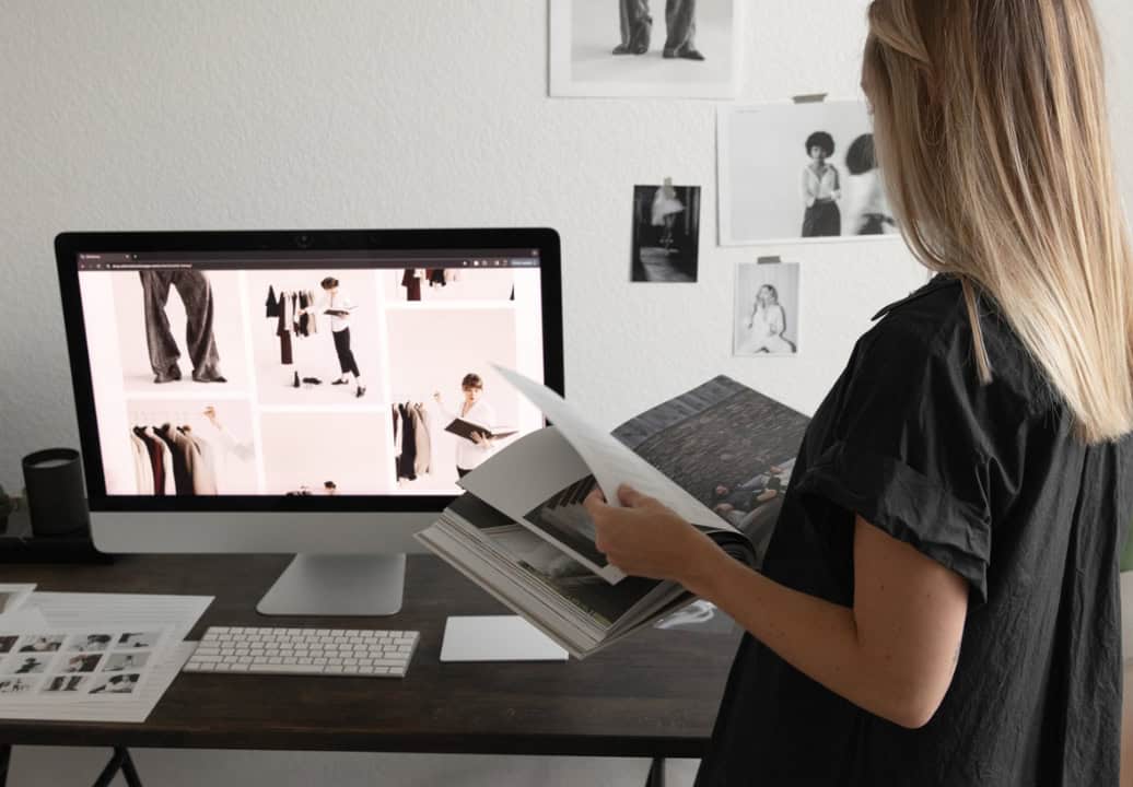 woman ses pinterest and learns how-to-get-free-pinterest-traffic-for-your-website