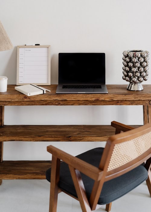 niche investor marketplace for buying and selling websites